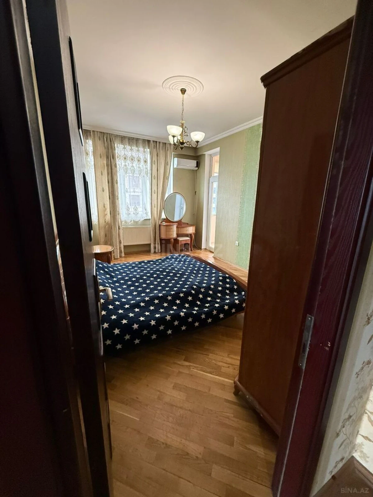 Kirayə verilir 3 otaqlı mənzil 100 m²