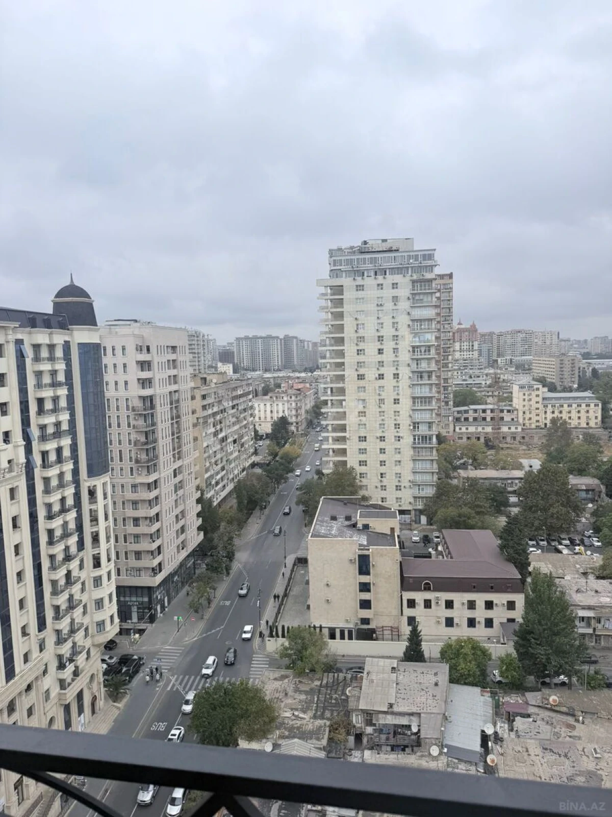 Satılır 2 otaqlı mənzil 52 m²