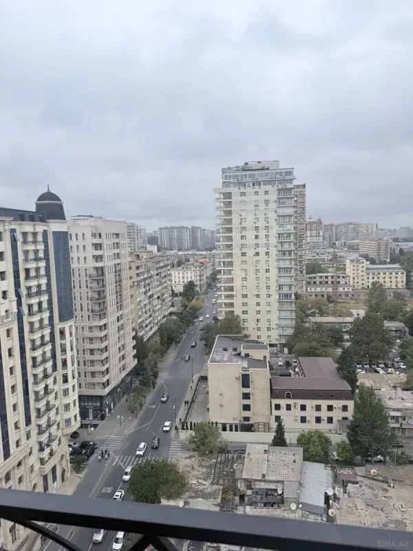 Satılır 2 otaqlı mənzil 52 m²