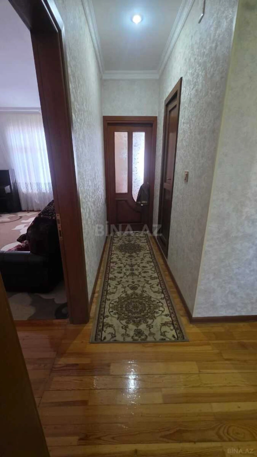 Satılır 4 otaqlı mənzil 110 m²