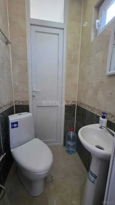 Satılır 4 otaqlı mənzil 110 m²