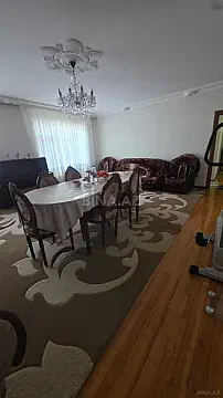 Satılır 4 otaqlı mənzil 110 m²