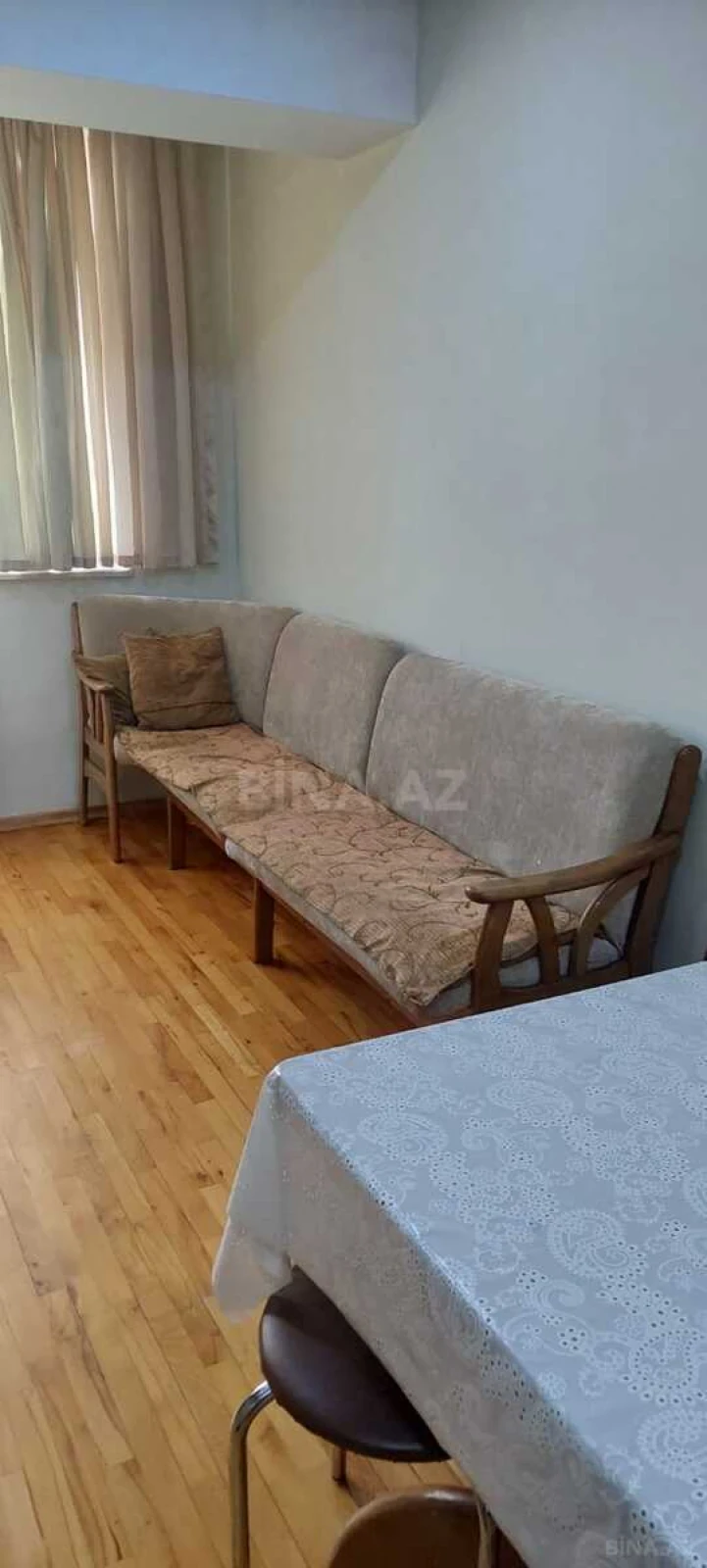 Kirayə verilir 3 otaqlı mənzil 100 m²