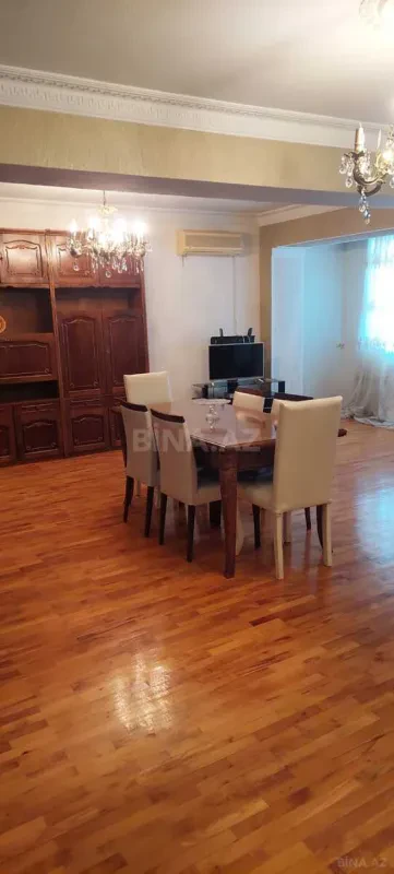 Kirayə verilir 3 otaqlı mənzil 100 m²