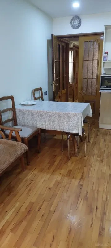 Kirayə verilir 3 otaqlı mənzil 100 m²