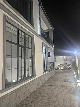 Satılır 4 otaqlı həyət evi 270 m²