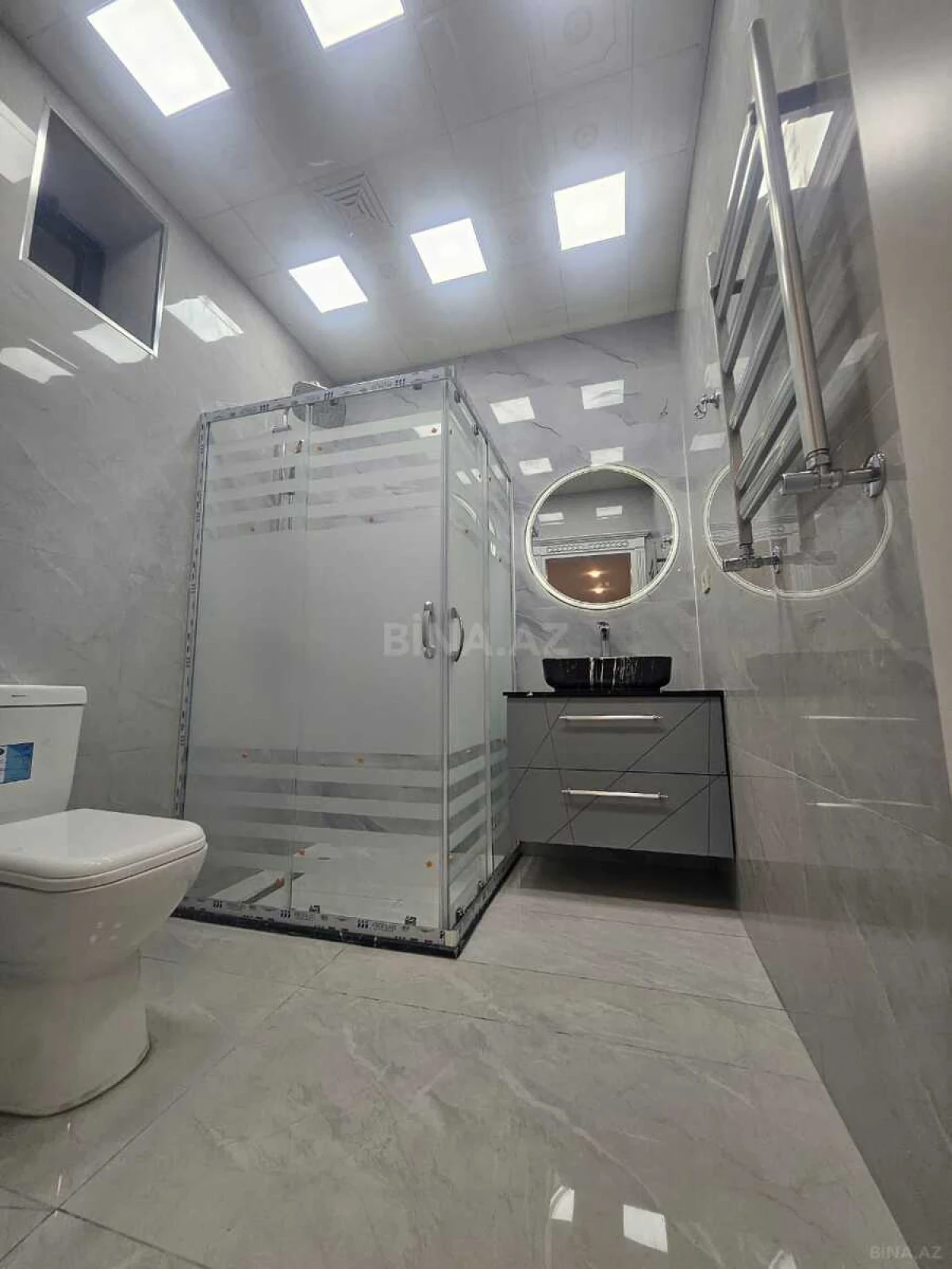 Satılır 4 otaqlı həyət evi 270 m²