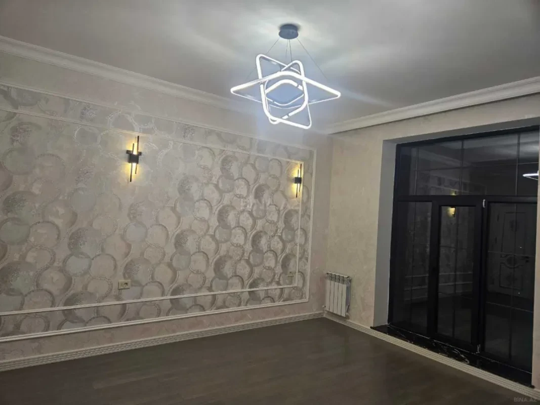 Satılır 4 otaqlı həyət evi 270 m²