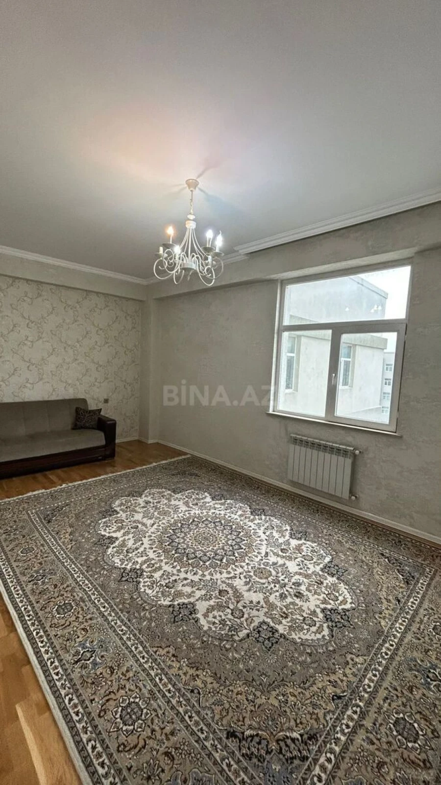 Kirayə verilir 2 otaqlı mənzil 65 m²