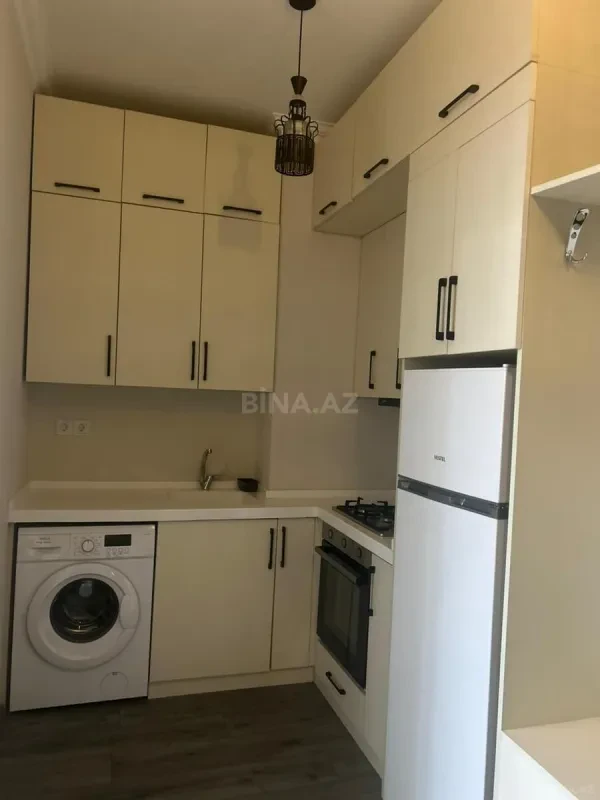 Kirayə verilir 2 otaqlı mənzil 45 m²