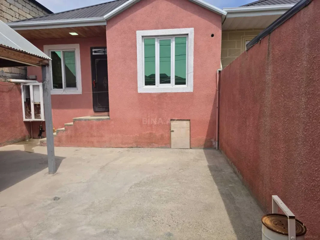 Satılır 3 otaqlı həyət evi 55 m²