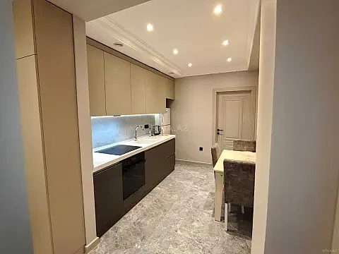 Kirayə verilir 2 otaqlı mənzil 70 m²