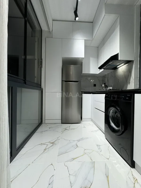 Kirayə verilir 2 otaqlı mənzil 71 m²