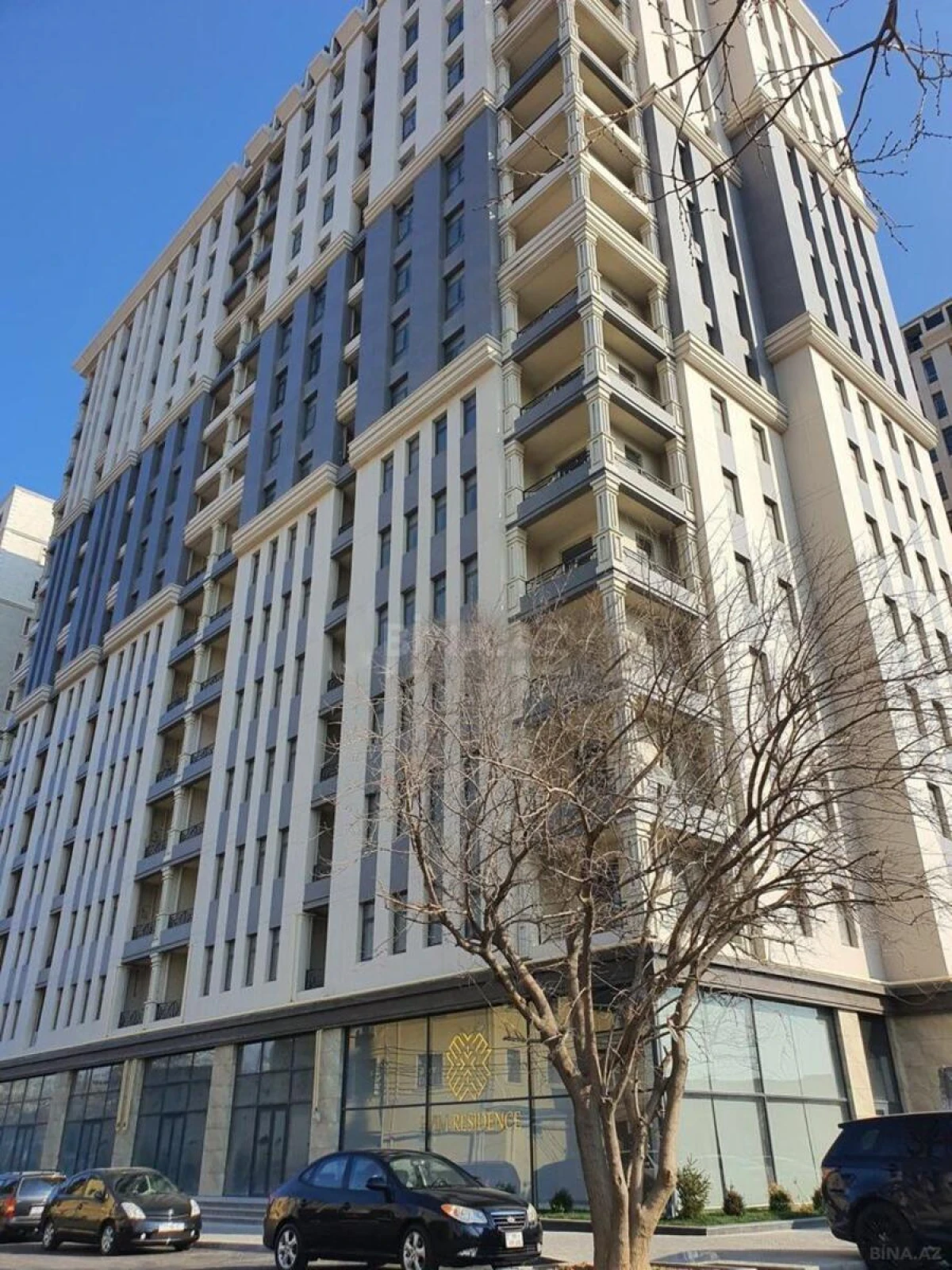 Satılır 3 otaqlı mənzil 114 m²
