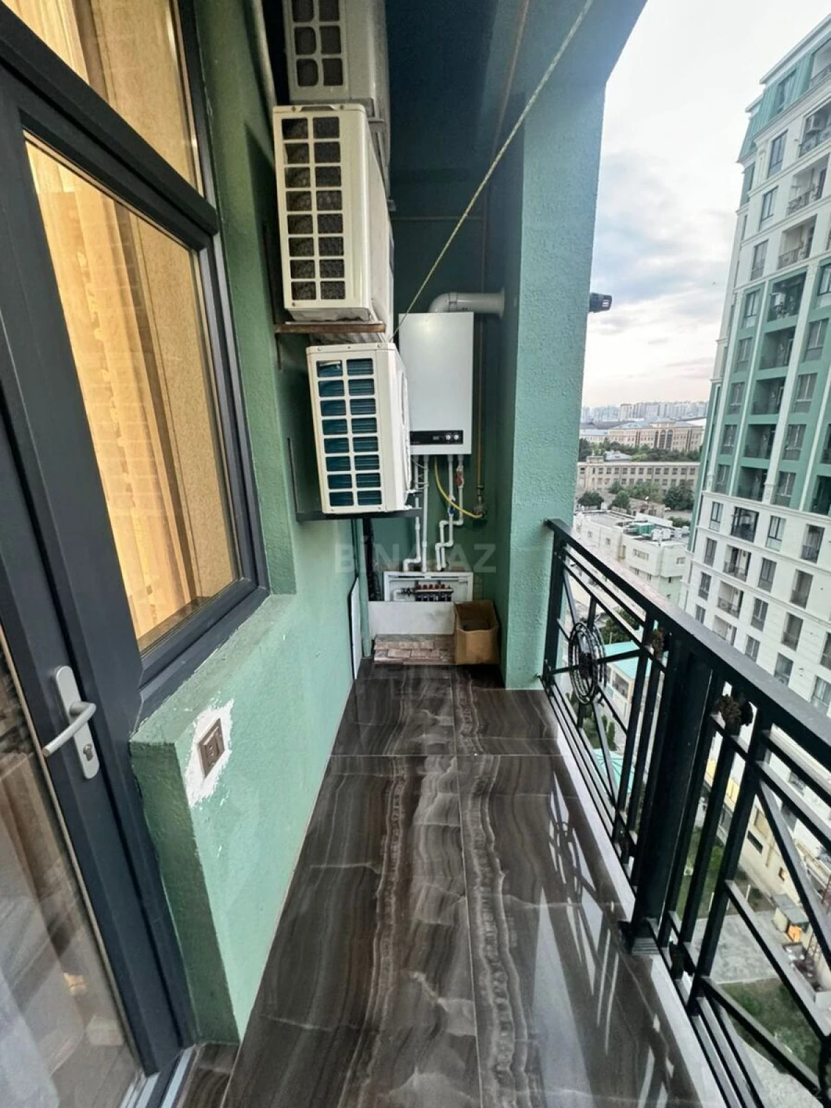 Kirayə verilir 3 otaqlı mənzil 115 m²