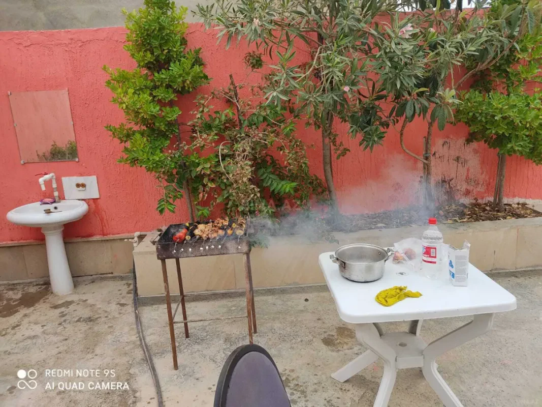 Satılır 4 otaqlı həyət evi 120 m²