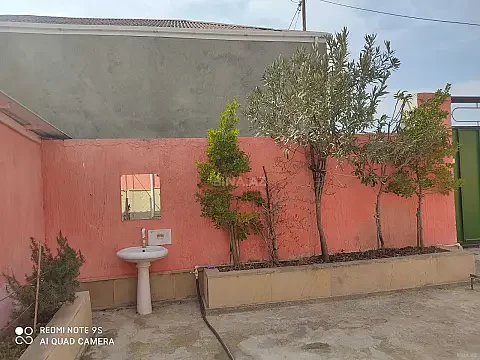 Satılır 4 otaqlı həyət evi 120 m²