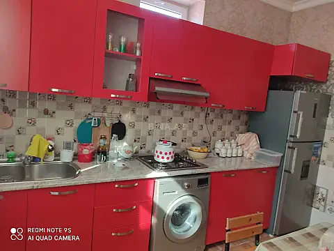 Satılır 4 otaqlı həyət evi 120 m²