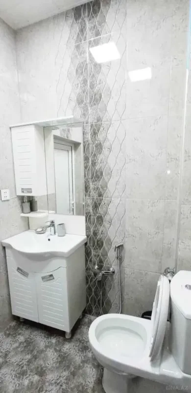 Kirayə verilir 2 otaqlı mənzil 55 m²