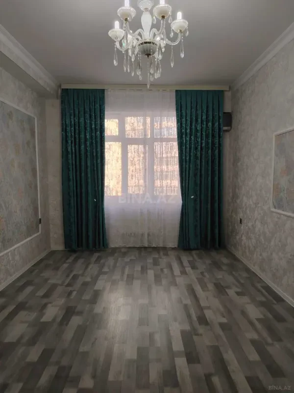 Satılır 2 otaqlı mənzil 68 m²