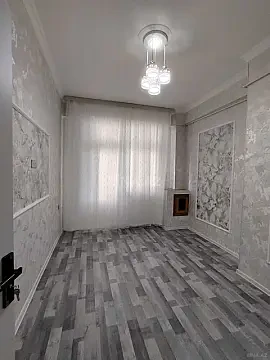 Satılır 2 otaqlı mənzil 68 m²
