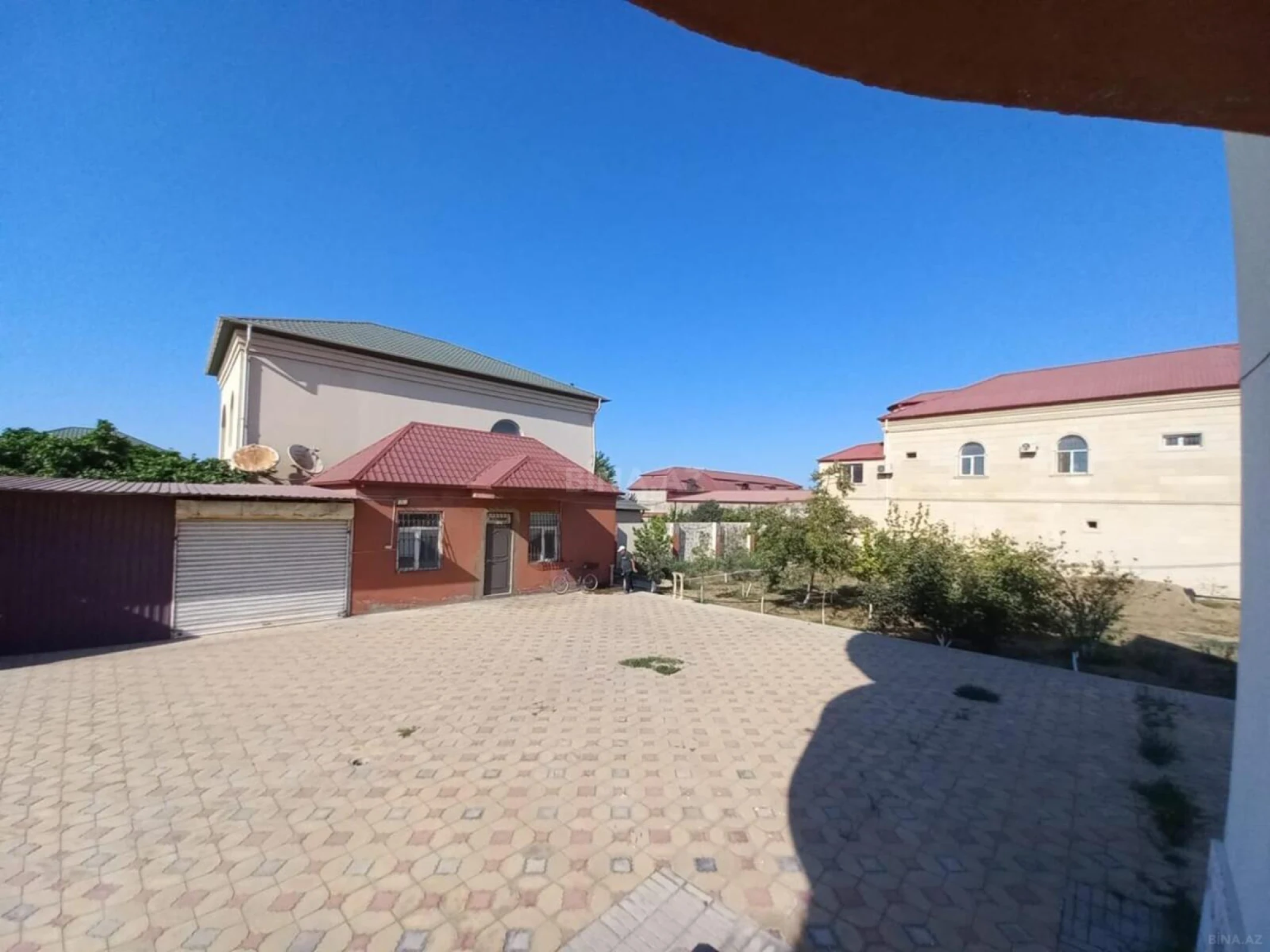 Satılır 4 otaqlı həyət evi 210 m²