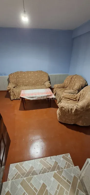 Kirayə verilir 2 otaqlı həyət evi 60 m²