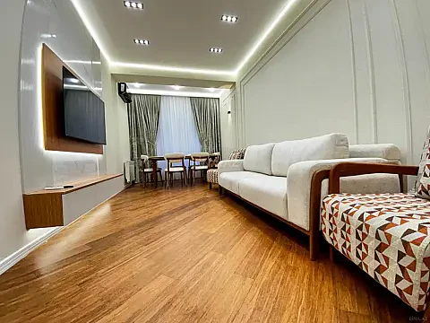 Satılır 2 otaqlı mənzil 71.7 m² — Bakı 2 otaq 71.70 m²