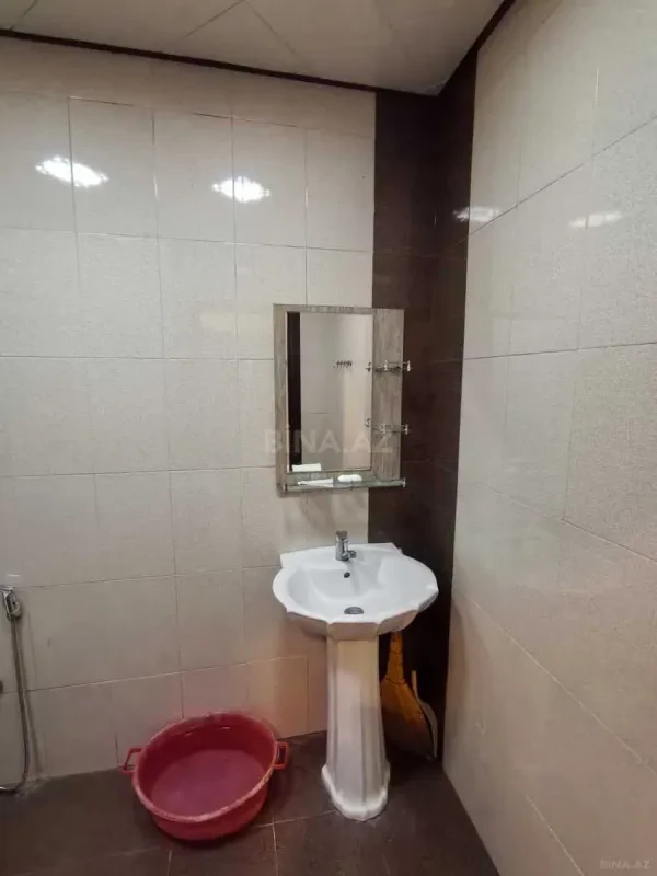 Kirayə verilir 2 otaqlı mənzil 79 m²