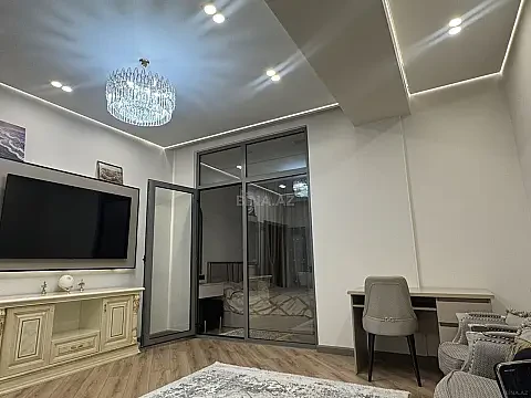 Kirayə verilir 2 otaqlı mənzil 60 m²