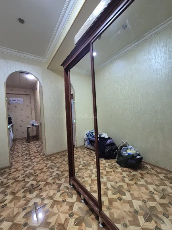 Kirayə verilir 2 otaqlı mənzil 65 m²