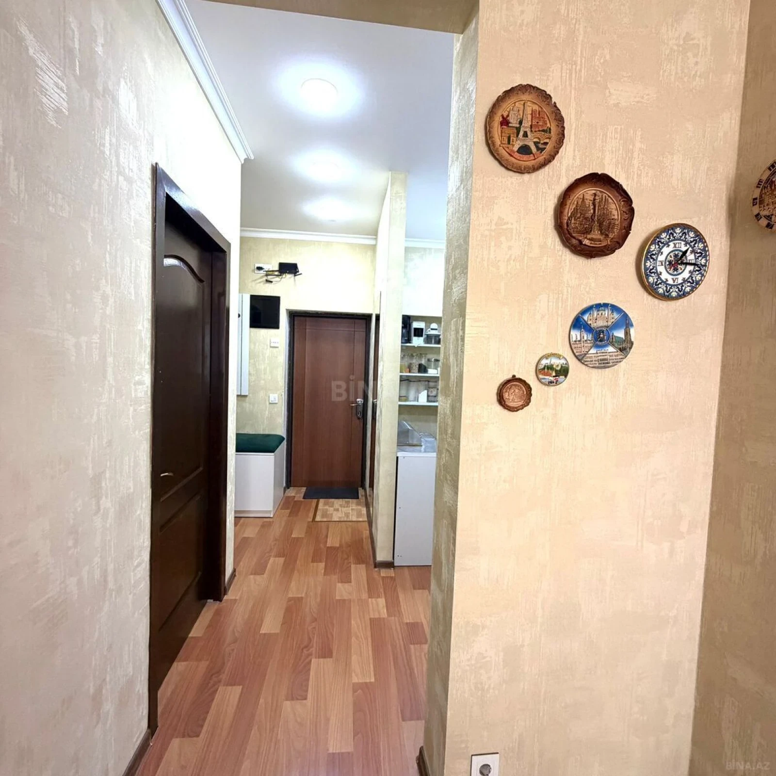 Satılır 3 otaqlı mənzil 63 m²