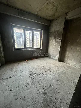 Satılır 5 otaqlı mənzil 255 m²