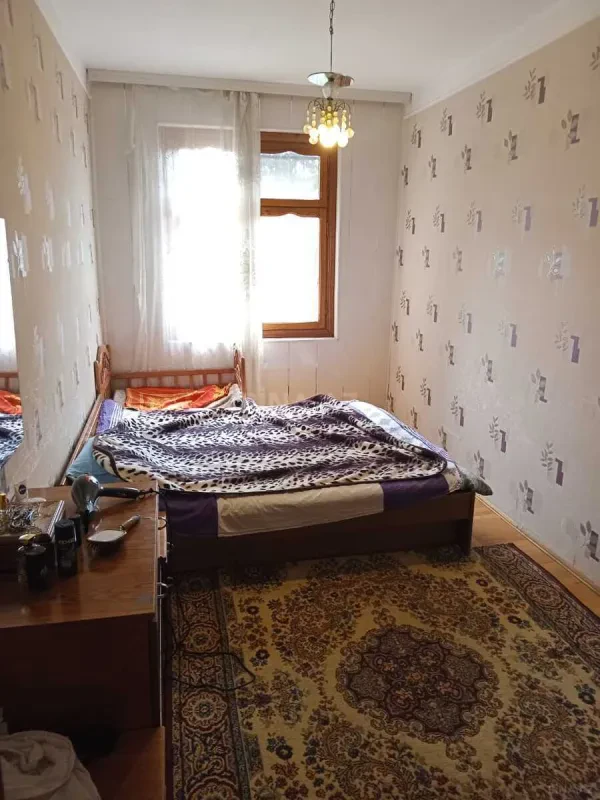 Kirayə verilir 2 otaqlı mənzil 50 m²
