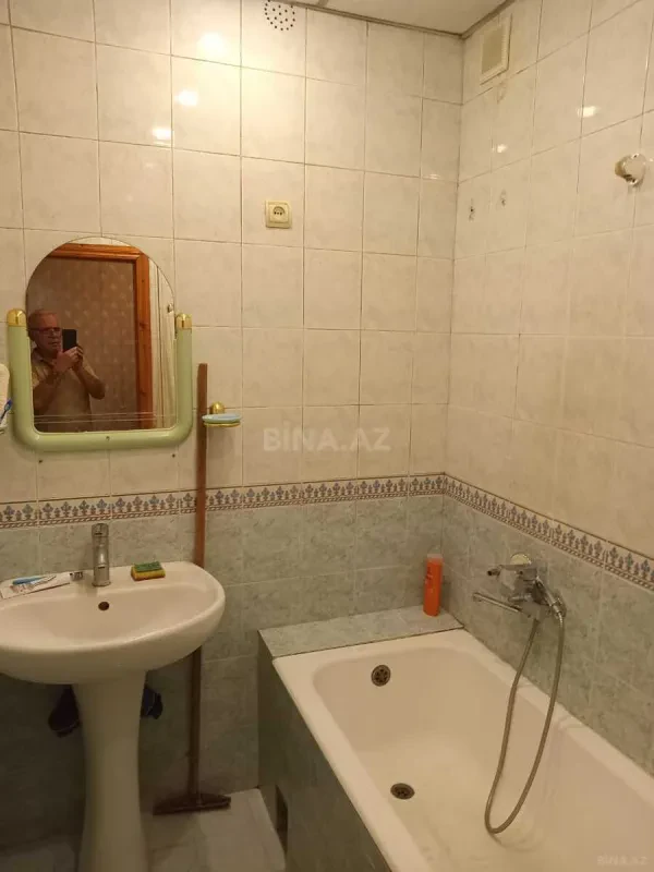 Kirayə verilir 2 otaqlı mənzil 50 m²