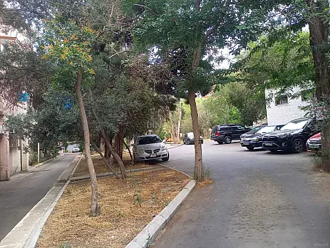 Kirayə verilir 2 otaqlı mənzil 50 m²