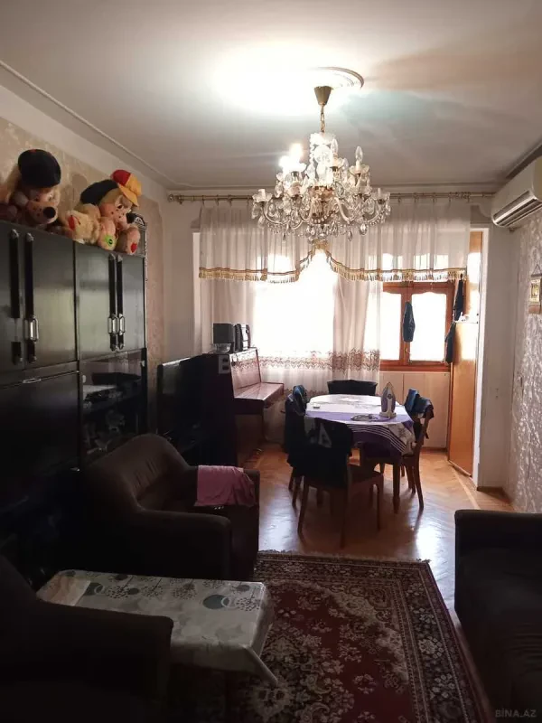Kirayə verilir 2 otaqlı mənzil 50 m²