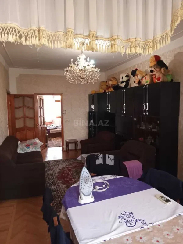 Kirayə verilir 2 otaqlı mənzil 50 m²