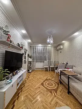 Satılır 3 otaqlı mənzil 75 m²