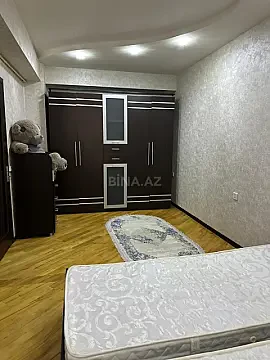 Kirayə verilir 2 otaqlı mənzil 90 m²