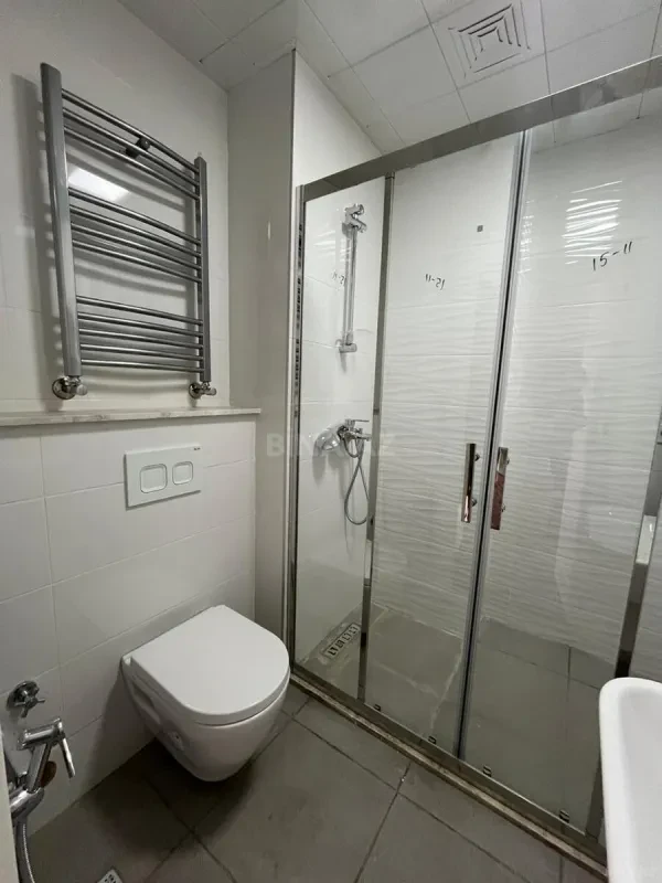 Kirayə verilir 2 otaqlı mənzil 53 m²