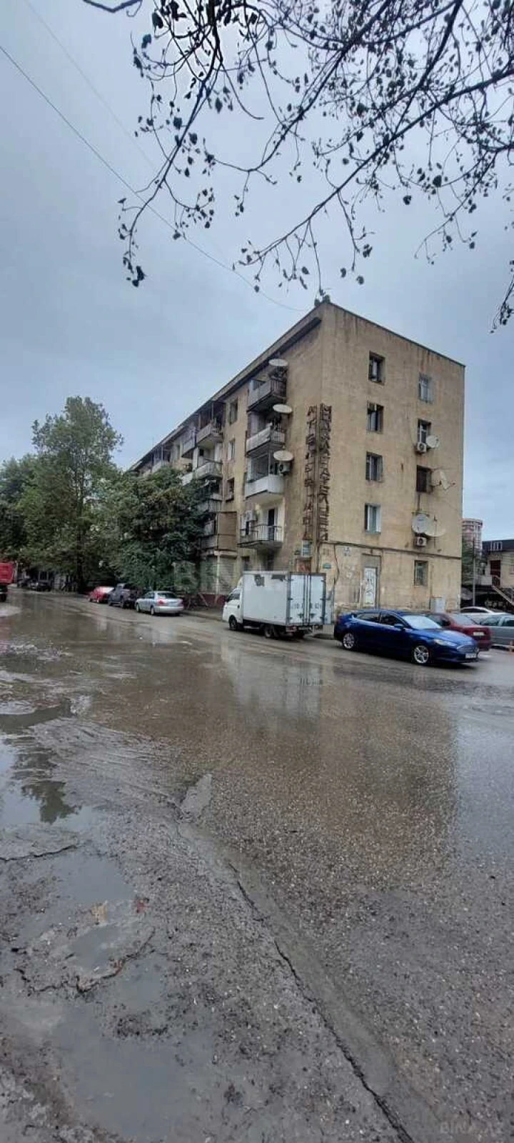 Satılır 3 otaqlı mənzil 67 m²