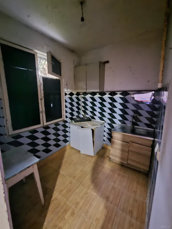 Satılır 1 otaqlı mənzil 30 m²