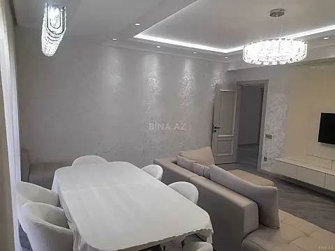 Kirayə verilir 3 otaqlı mənzil 130 m²