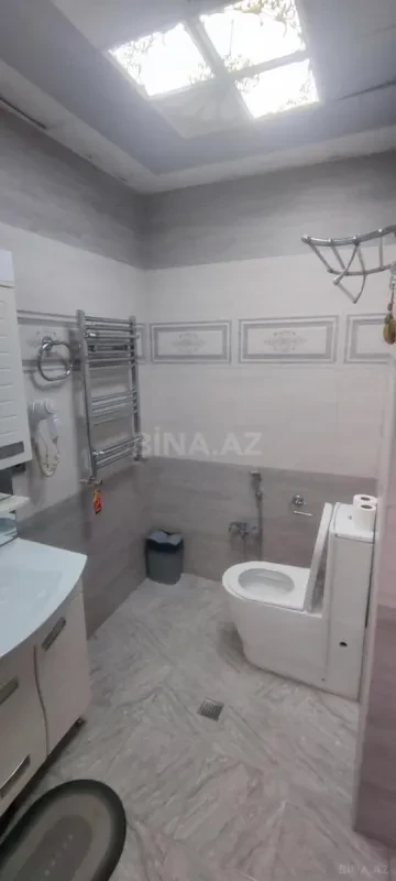 Kirayə verilir 4 otaqlı mənzil 114 m²