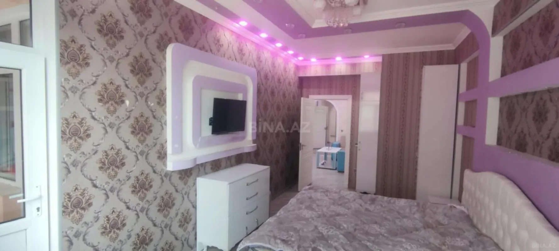 Kirayə verilir 4 otaqlı mənzil 114 m²