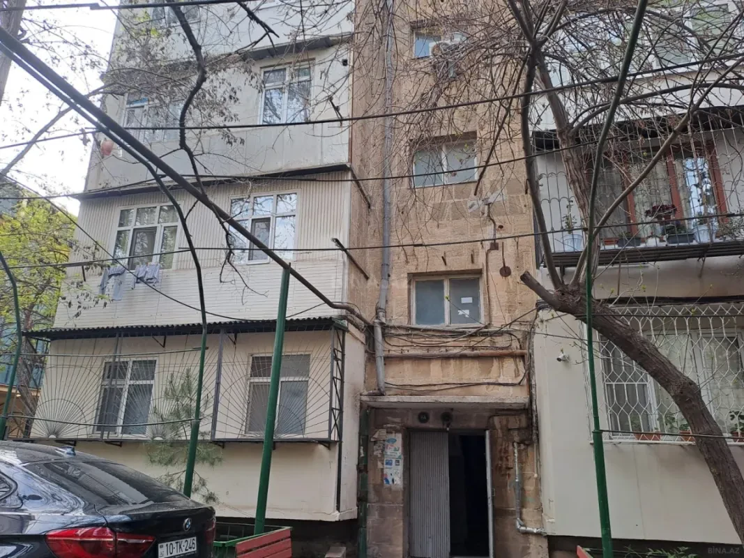 Satılır 2 otaqlı mənzil 65 m²