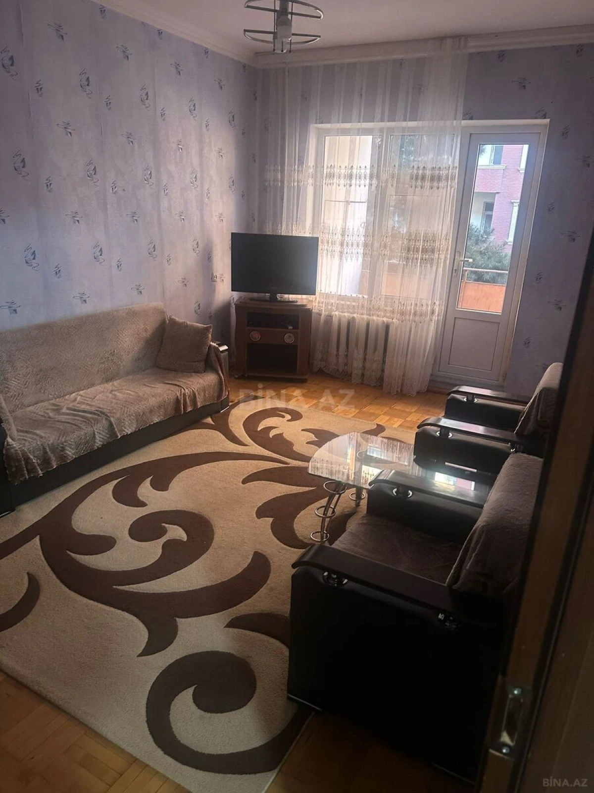 Satılır 4 otaqlı mənzil 110 m²