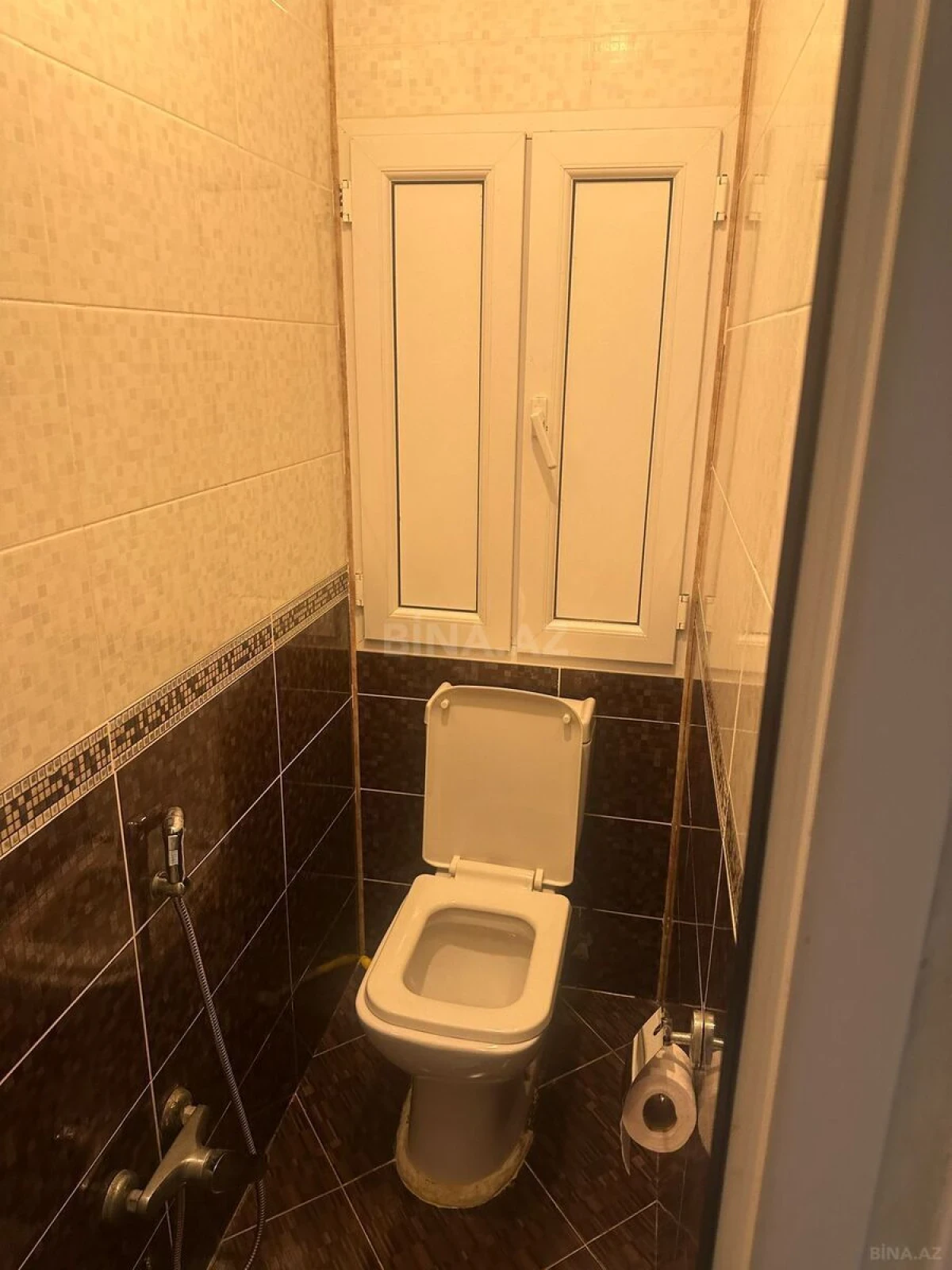 Satılır 4 otaqlı mənzil 110 m²