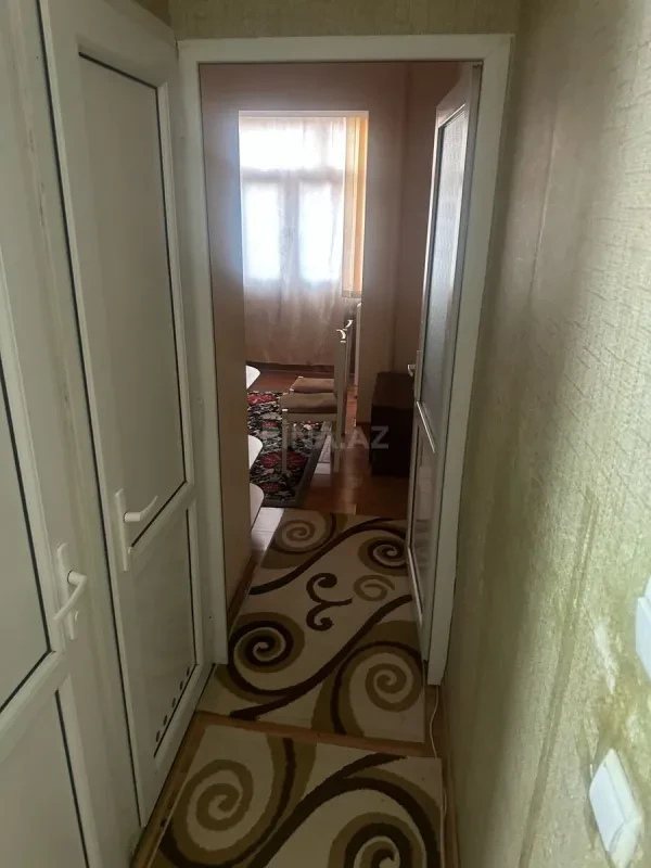 Satılır 4 otaqlı mənzil 110 m²